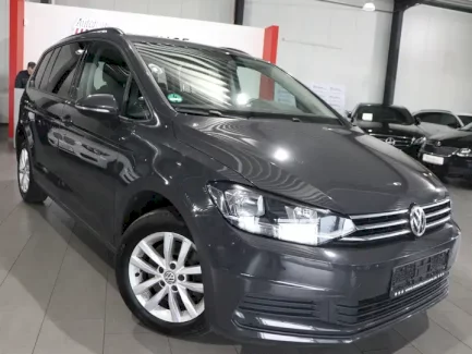Volkswagen Touran  59077 Hamm - autoregio.de