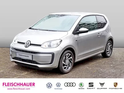 Volkswagen up!  50823 Köln - autoregio.de