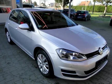 Volkswagen Golf  32107 Bad Salzuflen - autoregio.de