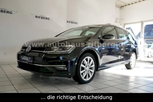 Volkswagen Golf  32758 Detmold