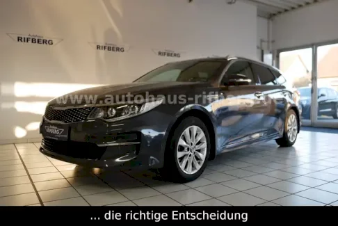 Kia Optima  32758 Detmold