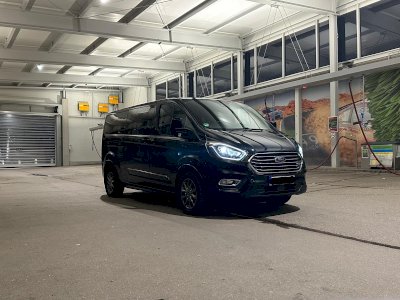 Ford Tourneo Custom Titanium X - Behindertengerecht